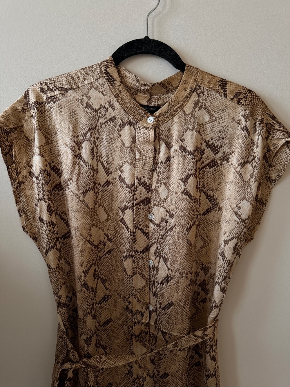 NWOT Banana Republic Serenade 100% Silk Snake-Print Midi Shirt Dress - Picture 5 of 10